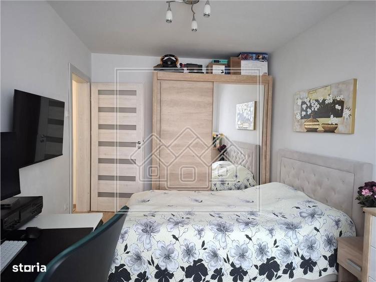 Apartament 3 camere - 63 mpu - renovat complet - Zona Hipodrom - 4