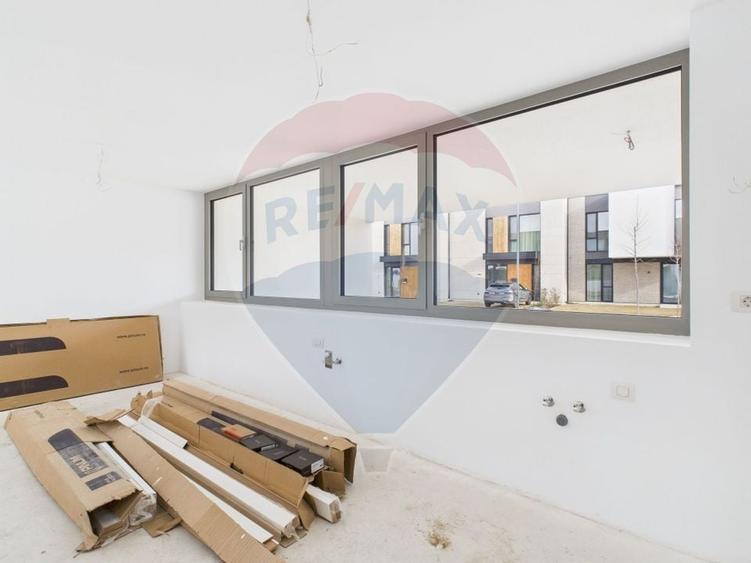 Vila luminoasa, cu finisaje premium, 4 camere in Tunari - Amber Forest - 32