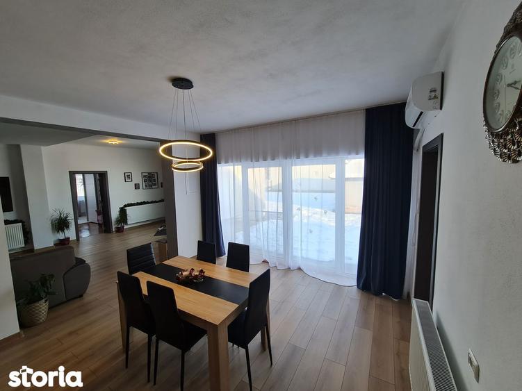 Casa de Vanzare la Cheie in Orasul Ineu Jud Arad, Teren 1439 mp. - 3