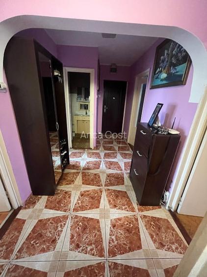 PF vand apartament 3 camere, 65 mp PF vand apartament 3 camere, 65 mp