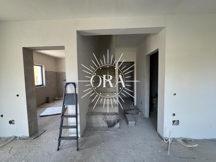 CASA CU CF 5 CAMERE DE VANZARE SEMIFINISATA | DAMBU ROTUND | TEREN 700 MP - 10