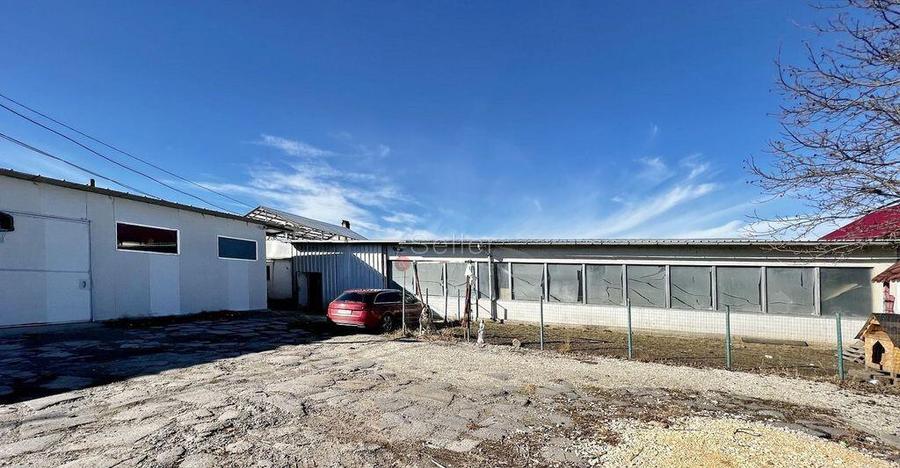 Teren intravilan cu hala construita - 4