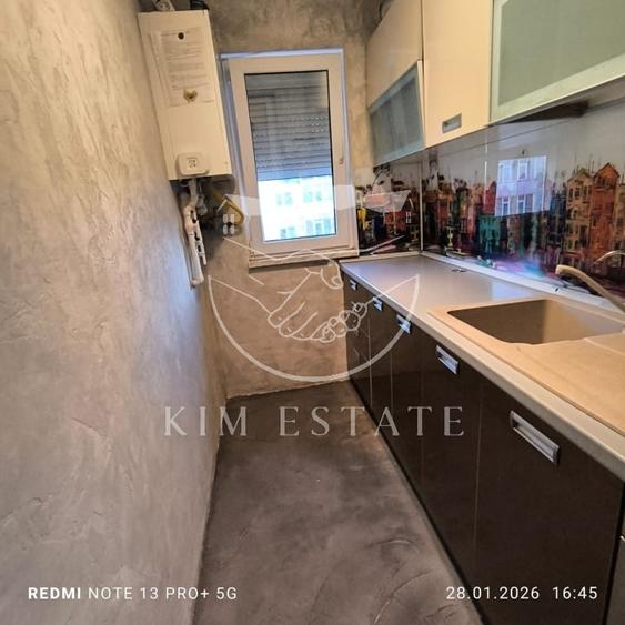 De vanzare apartament 3 camere Casa de Cultura - 4