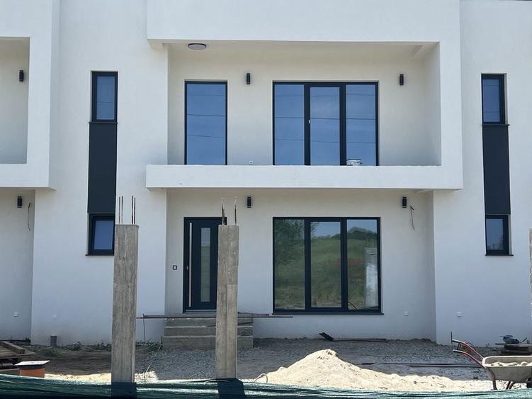 Casa de vanzare - 1