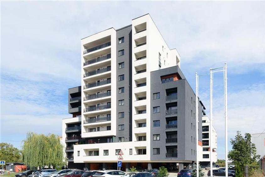 Apartament cu 2 camere decomandat, mobilat în Noua