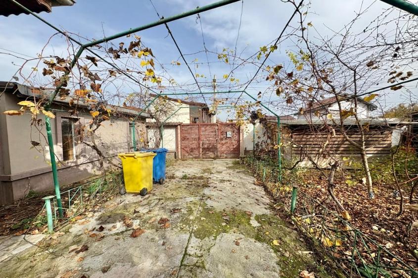 Chitila – T. Vladimirescu, casa individuala 4 camere, lot 530 mp. - 29