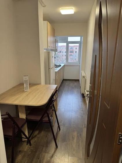 Garsoniera spatioasa, 43 mp, mobilata si utilata, loc de parcare, in zona ITC - 3