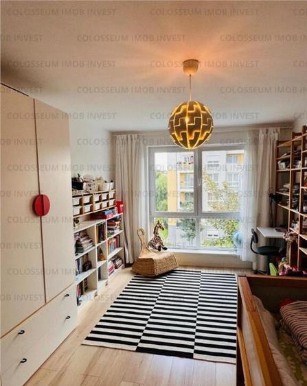 Apartament cu 3 camere, decomandat - zona Avantgarden. - 2