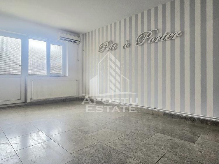 Spatiu Comercial 54 mp  malul Muresului - 1