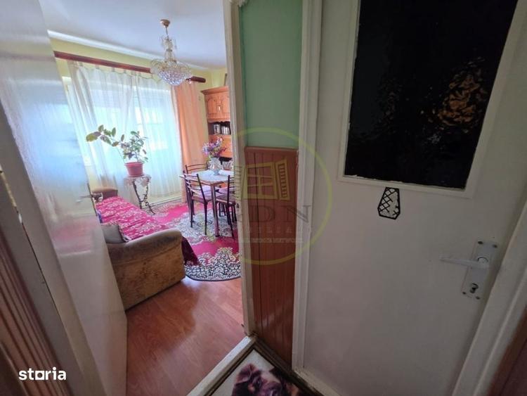 Apartament cu 4 camere decomandat în Hipodrom 3