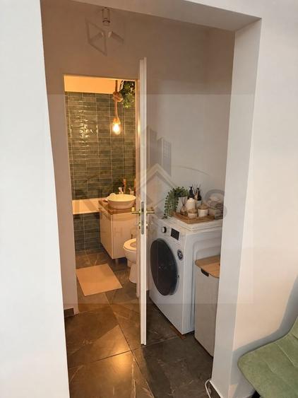 Apartament cu 2 camere semidecomandat, mobilat în Giurgiului