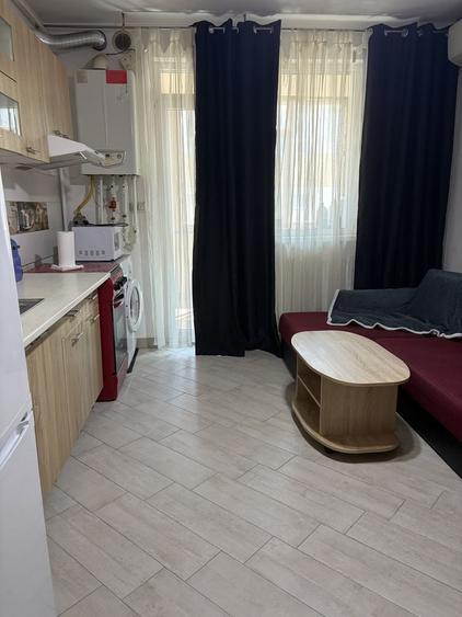 Apartament cu 2 camere decomandat în Metalurgiei