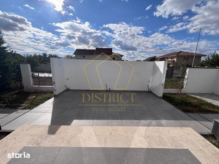 Casă cu 4 camere cu Teren 250 Mp în Ghiroda