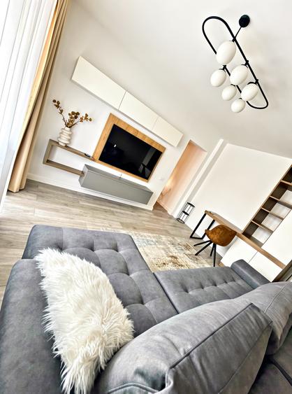 Apartament cu 2 camere decomandat în Centrul Civic