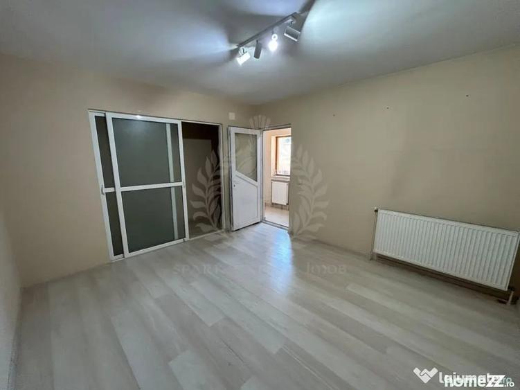 Casă cu 3 camere cu Teren 165 Mp în Central