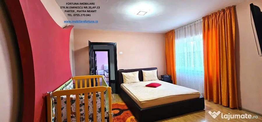 Apartament 3 camere decomandate, cu boxa si loc parcare, zona 1 Mai - 2