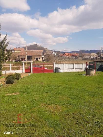 Casă cu 3 camere în Unirii