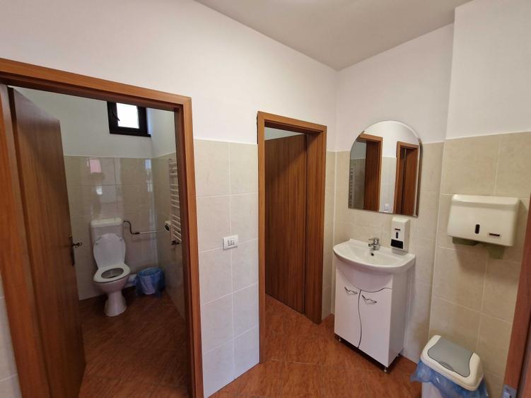 Spațiu comercial, de 270 mp, în Central