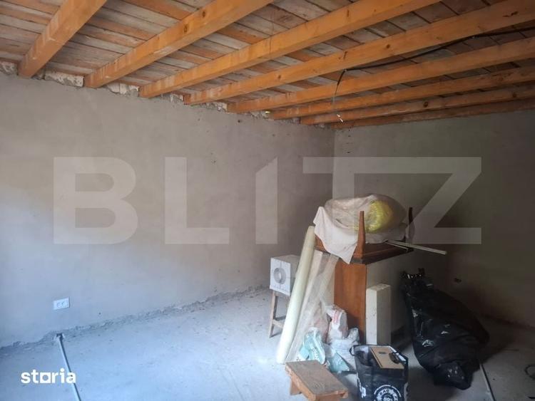 Casă cu 5 camere cu Teren 2100 Mp în Produlești