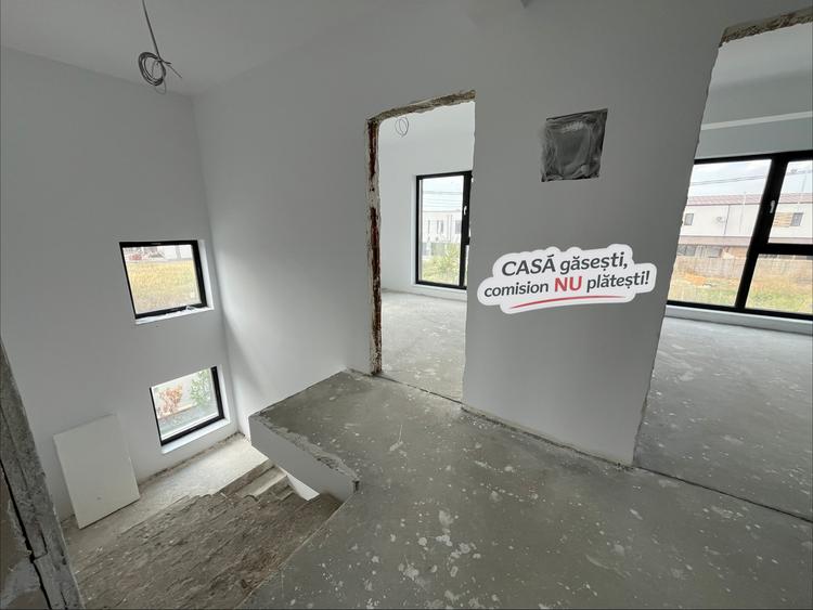 Casă individuală cu 4 camere cu Teren 500 Mp în Balotești