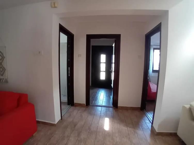 Casă individuală cu 5 camere cu Canalizare în Mogoșoaia