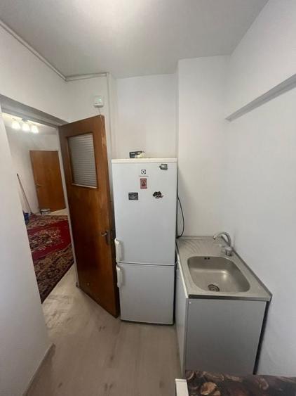Garsonieră decomandată, mobilată în Iancului