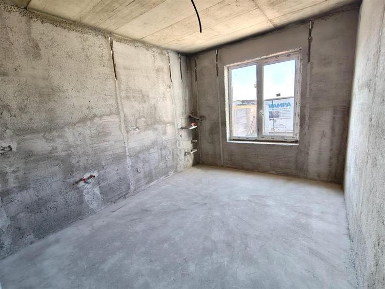 Duplex cu 3 camere cu Canalizare în Urseni