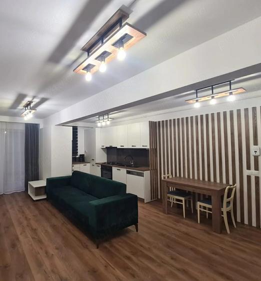 Apartament cu 2 camere decomandat în Florești