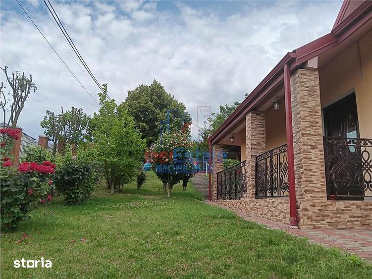 Casă cu 4 camere cu Teren 500 Mp în Rediu