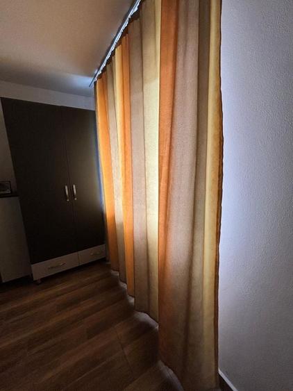 Apartament cu 3 camere în Berzasca