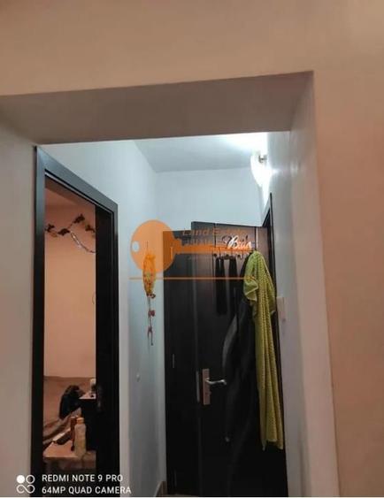 Apartament cu 2 camere decomandat, mobilat în Gorjului