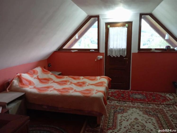 Casă cu 2 camere cu Teren 250 Mp în Ozun