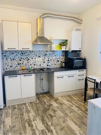Apartament cu 2 camere decomandat în Giarmata