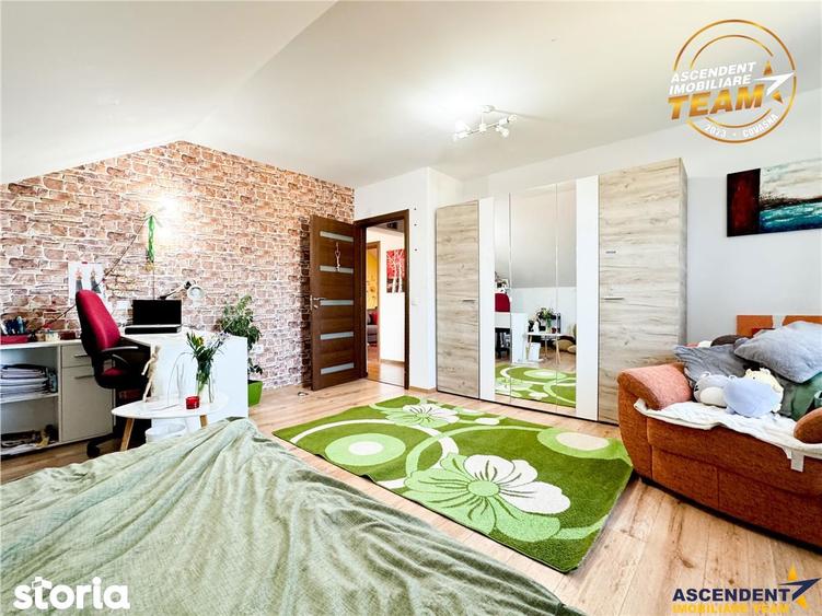 Casă cu 5 camere cu Teren 534 Mp în Ilieni