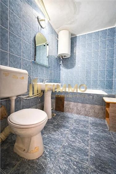 Apartament cu 3 camere decomandat în Poieni-Suceava