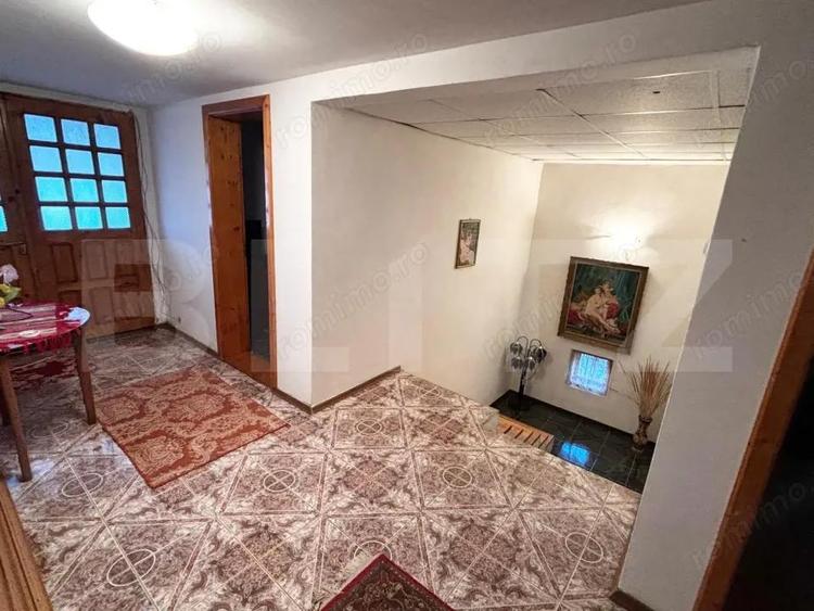 Casă cu Teren 372 Mp în Bariera Vâlcii