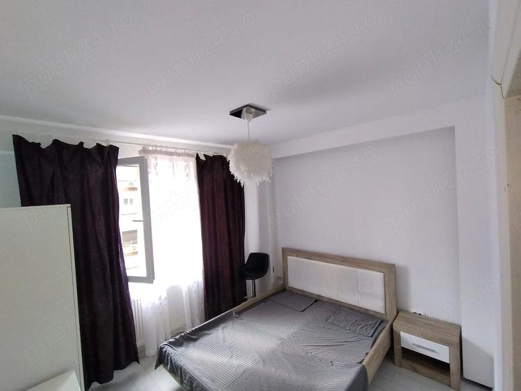 Apartament cu 2 camere semidecomandat în Roșu