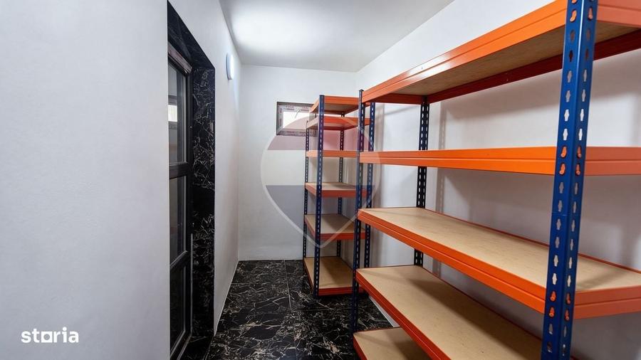 Casă cu 3 camere cu Teren 29600 Mp în Valea