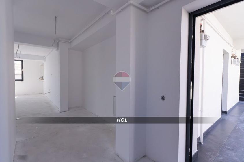 Apartament cu 2 camere semidecomandat în Valea Borcutului