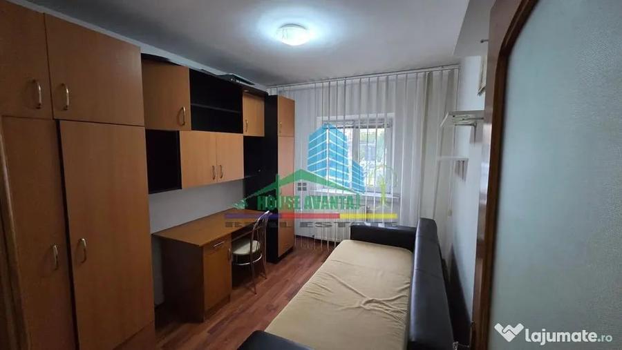 Apartament cu 3 camere decomandat în Brăilei