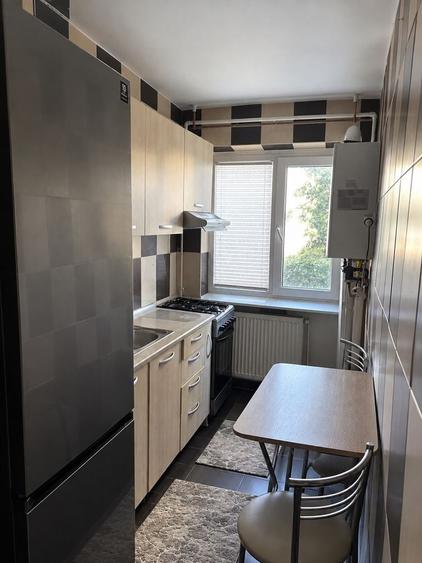Apartament cu 2 camere în Micro 6
