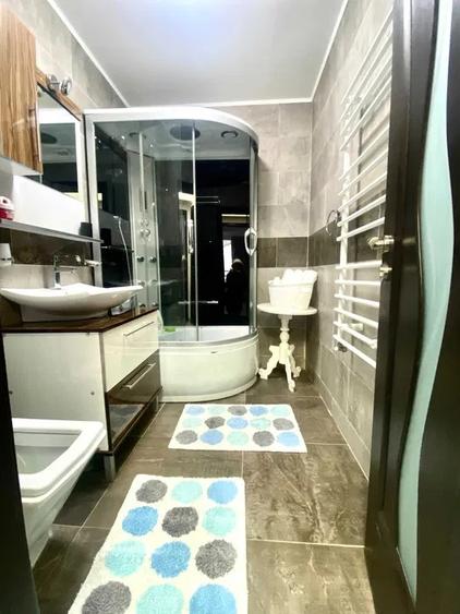 Apartament cu 2 camere semidecomandat, mobilat în Lacul Morii