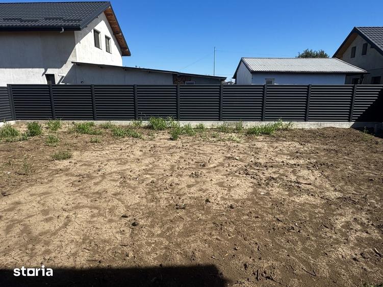 Casă cu 4 camere cu Teren 510 Mp în Holboca
