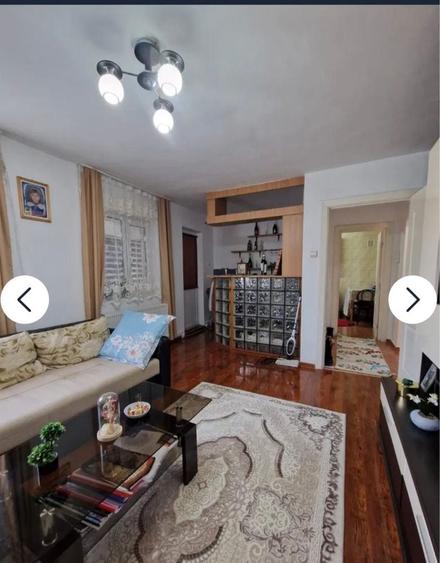 Apartament cu 2 camere decomandat în Micro 6