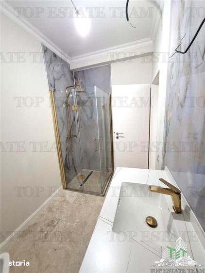 Casă cu 5 camere cu Teren 600 Mp în Central