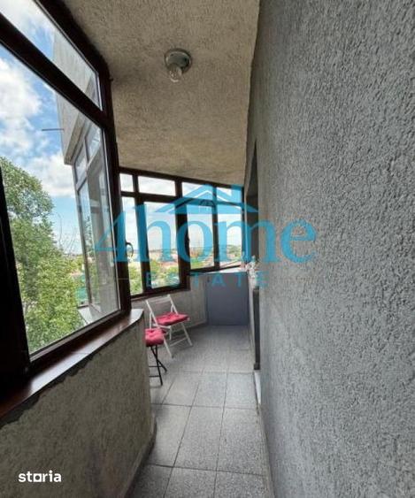 Apartament cu 3 camere, mobilat în Berceni