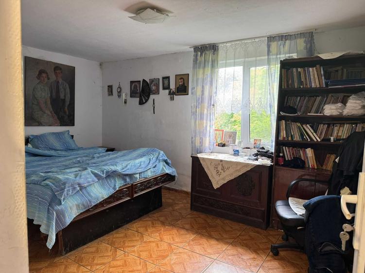 Casă cu 4 camere în Sud