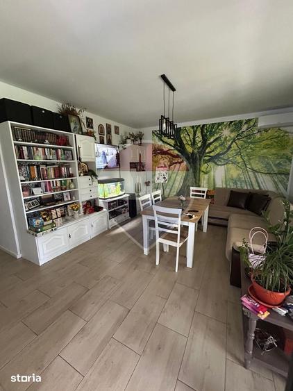 Casă cu 5 camere cu Teren 2325 Mp în Bosanci