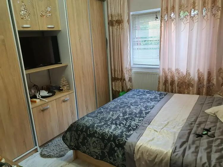 Apartament cu 3 camere decomandat, mobilat în 13 Septembrie