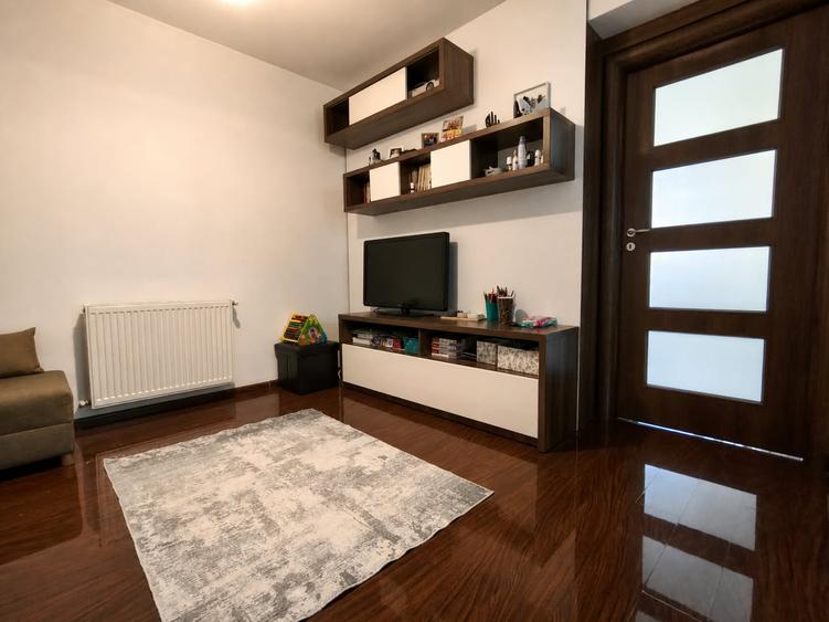 Apartament cu 2 camere decomandat în Chiajna